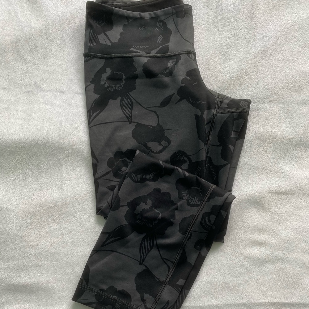 Lululemon leggings Capri lenght